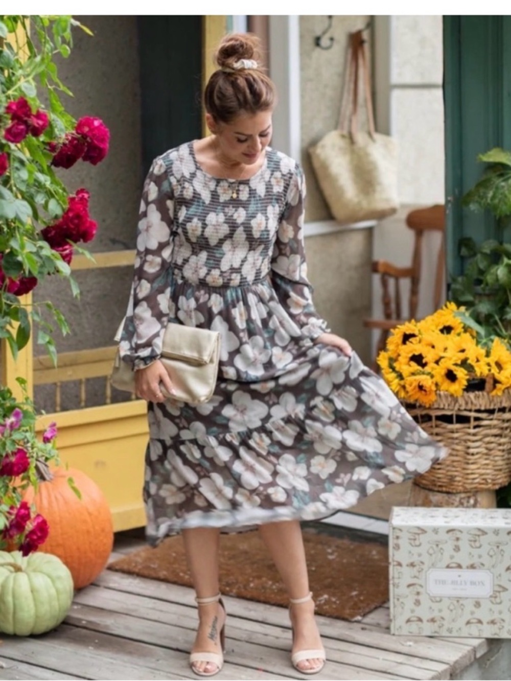 Madaboutstyle Jilly Box Smocked Floral Long-Sleeve Midi Dress in Vintage Floral